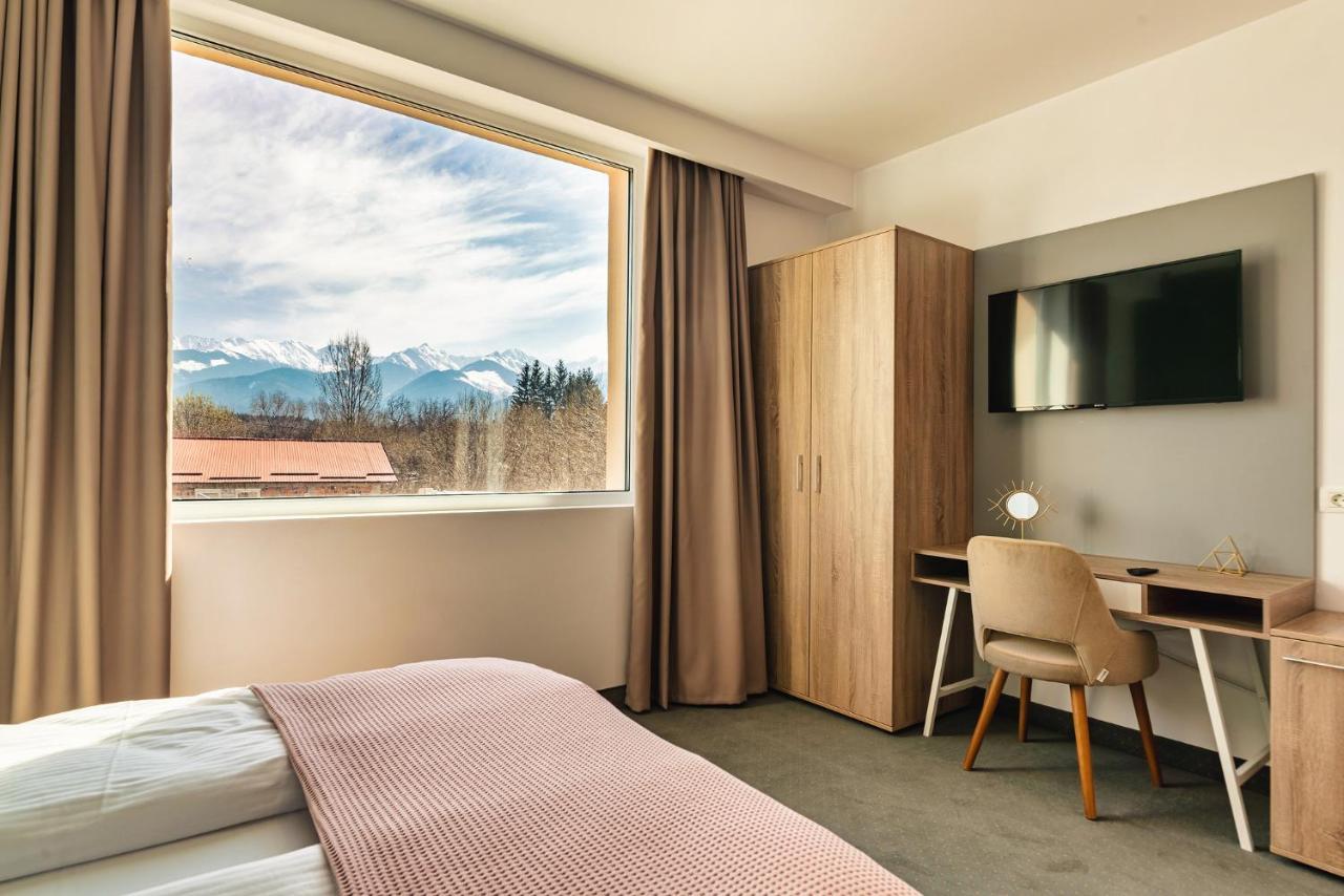 Saga Rooms Victoria  Buitenkant foto